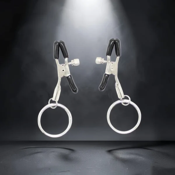 Ring Clamps | Σφιγκτήρες Θηλών με Μεταλλικούς Κρίκους — για εσένα που ξέρεις ότι η πίεση στο σωστό σημείο αλλάζει τα πάντα