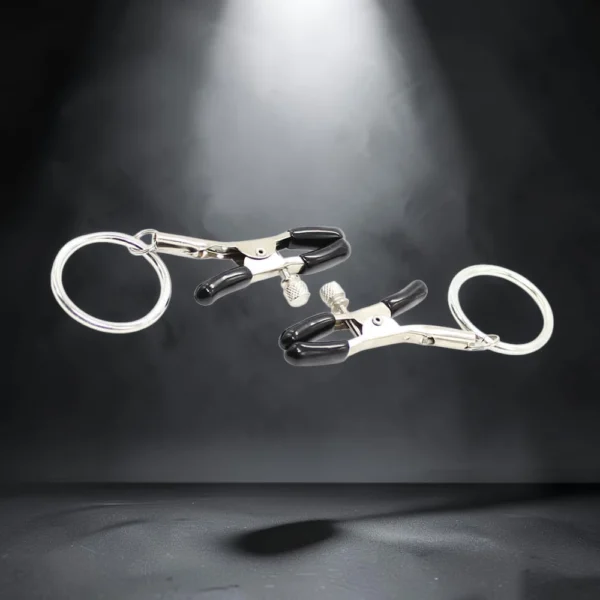 Ring Clamps | Σφιγκτήρες Θηλών με Μεταλλικούς Κρίκους — για εσένα που ξέρεις ότι η πίεση στο σωστό σημείο αλλάζει τα πάντα