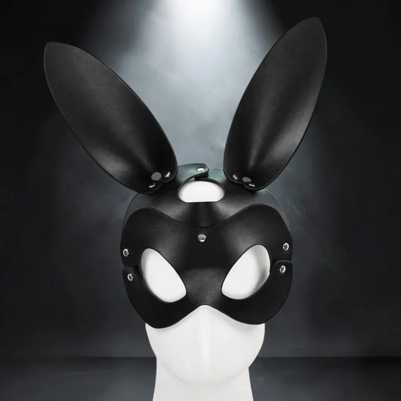 Bunny Mask | Δερμάτινη Μάσκα Λαγού — για εσένα που ξέρεις ότι ο πιο ερεθιστικός ρόλος είναι αυτός που διαλέγεις εσύ