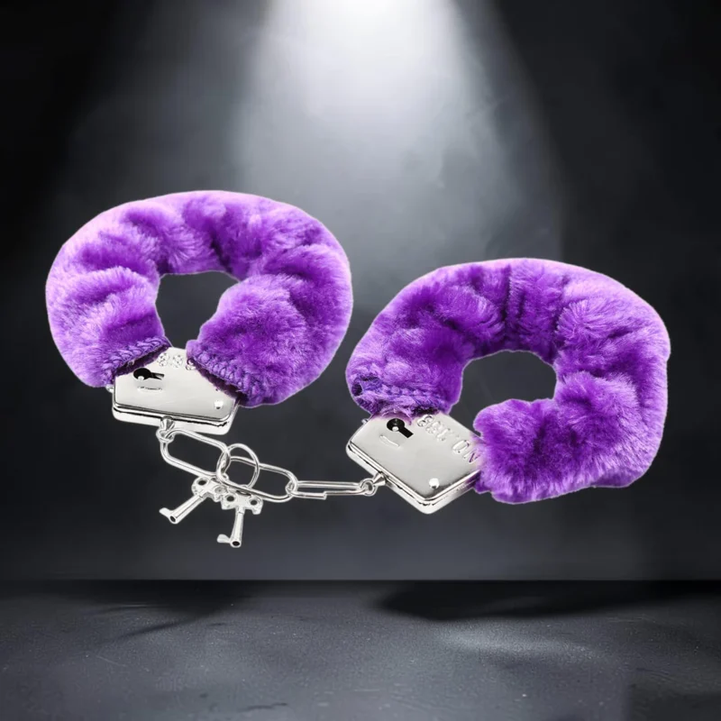 Fur Cuffs | Χειροπέδες με Γούνα — για εσένα που θέλεις να κρατήσεις κάποιον εκεί που πρέπει
