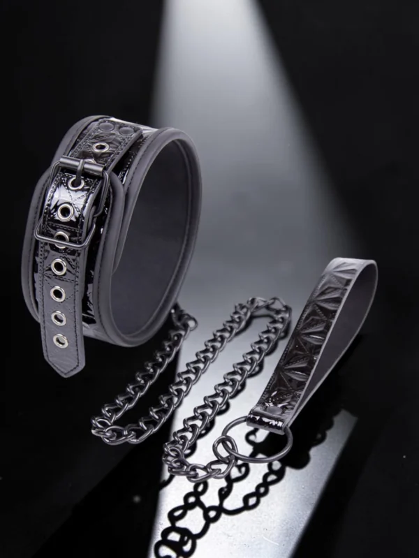 Black Chain | Κολάρο Με Αλυσίδα & Δερμάτινο Λουρί — για εσένα που θέλεις να το νιώσεις αληθινά