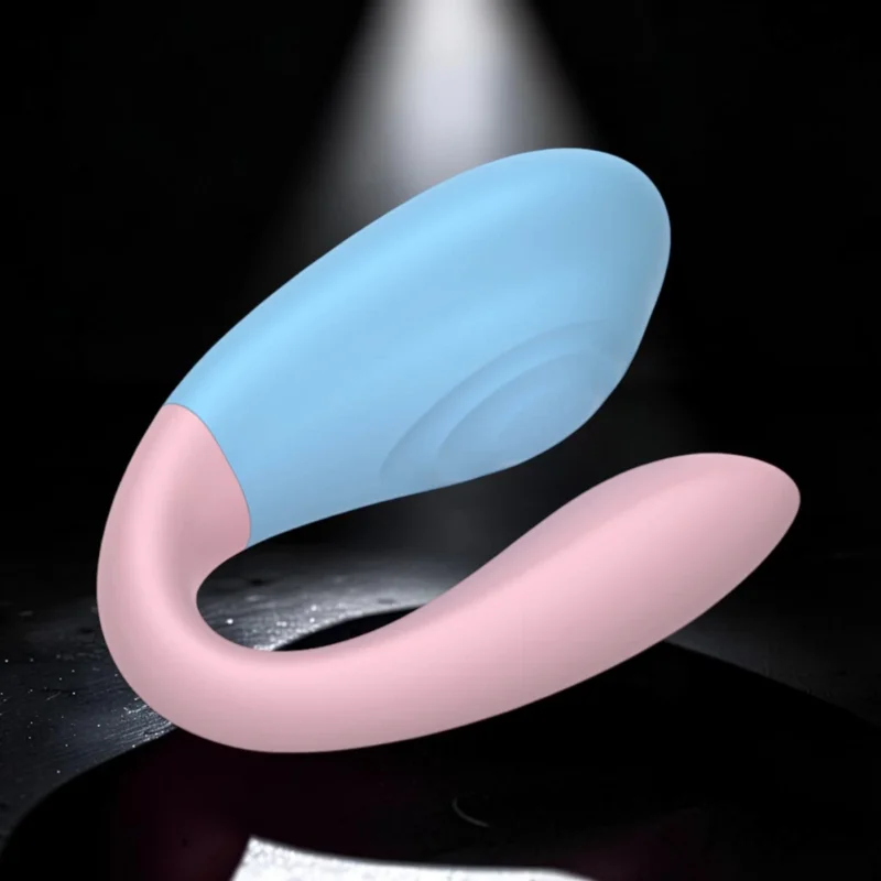 Couple Pleaser | Ασύρματος Δονητής Ζευγαριών — για εσένα που θέλεις να νιώσετε μαζί χωρίς να σταματήσετε τίποτα