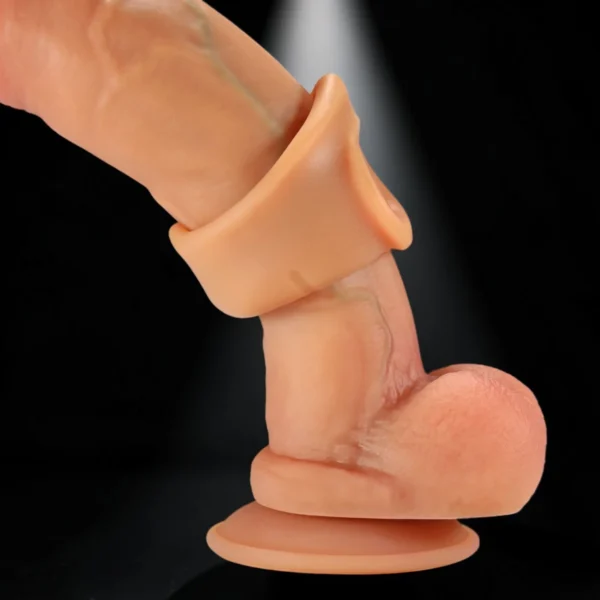 Vibrating Sleeve | Δονούμενο Ρεαλιστικό Κάλυμμα Πέους — για εσένα που θέλεις και το μέγεθος και τη δόνηση